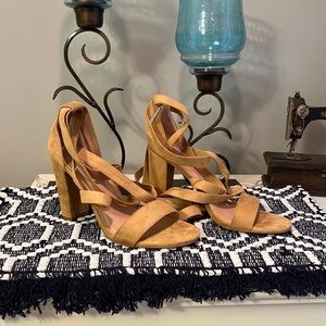 Huiyuzhi Womens Chunky Ankle Strappy Pumps Lace Up High Heels Sandals Women’s 9